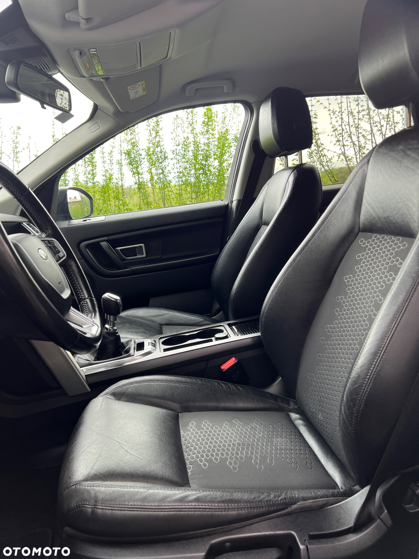 Land Rover Discovery Sport 2.0 TD4 HSE Luxury - 11