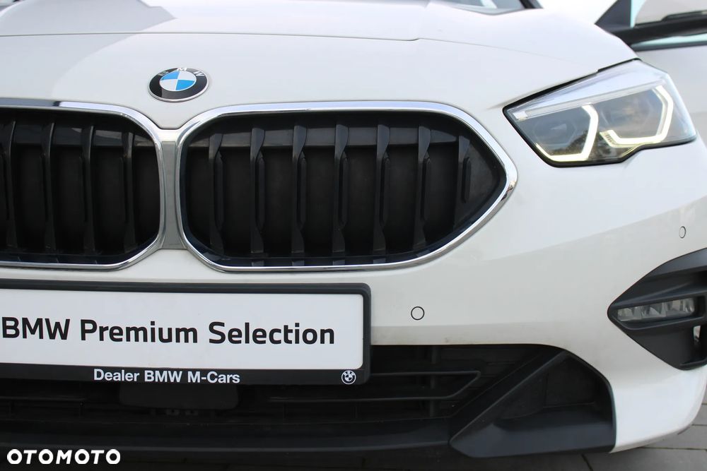 BMW Seria 2 218i Advantage - 9