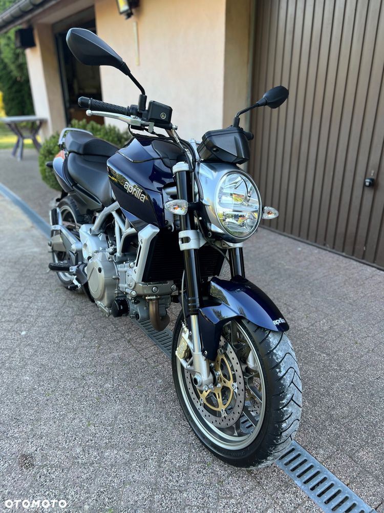 Aprilia Mana - 1