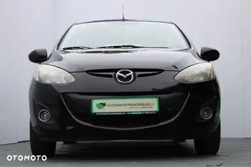 Mazda 2 2011 photo 2