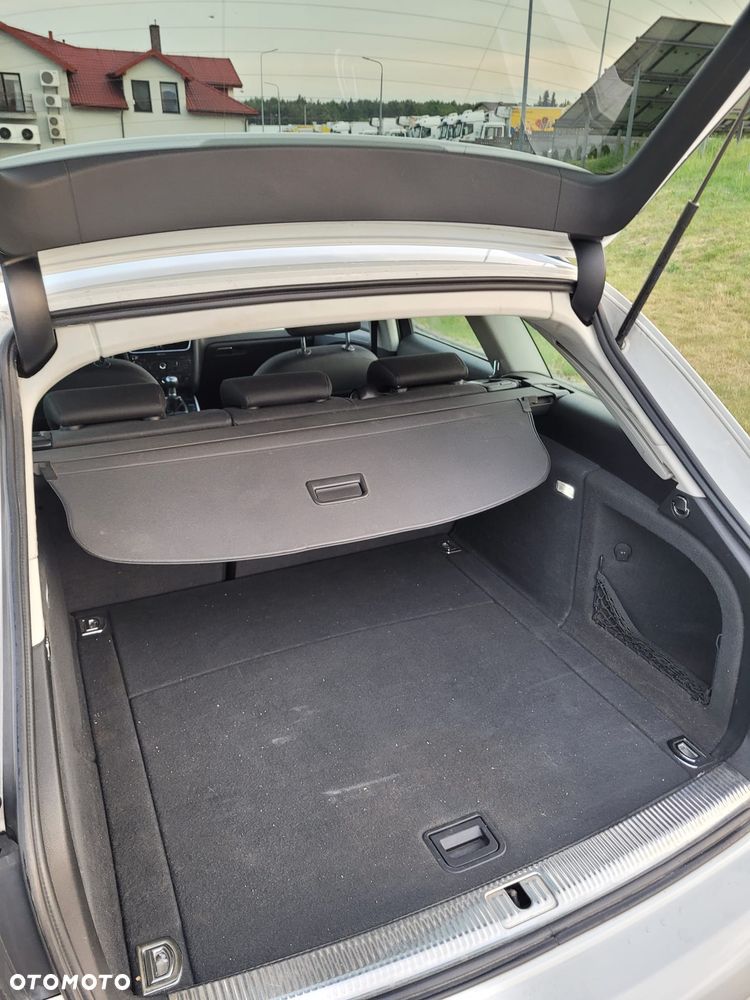 Audi A4 Avant 2.0 TDI Quattro - 11