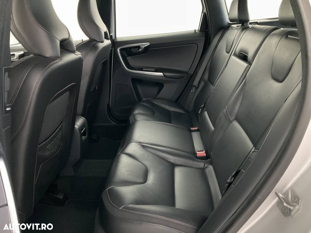 Volvo XC 60 D3 Ocean Race - 10