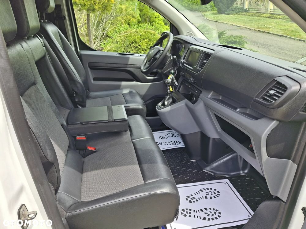 Opel VIVARO - 18