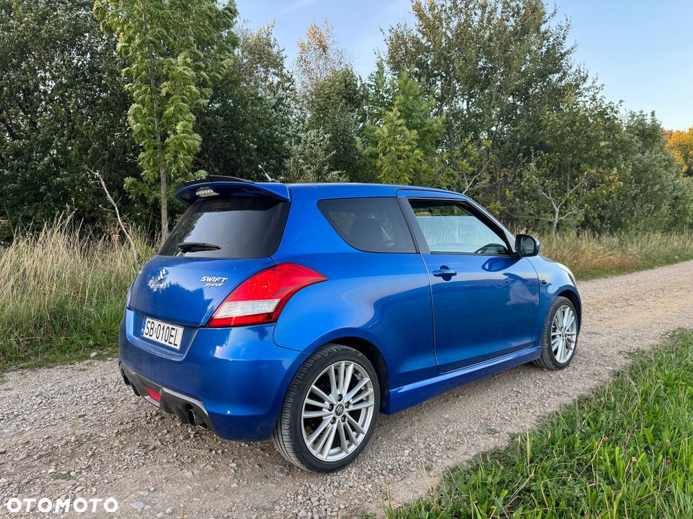 Suzuki Swift - 4