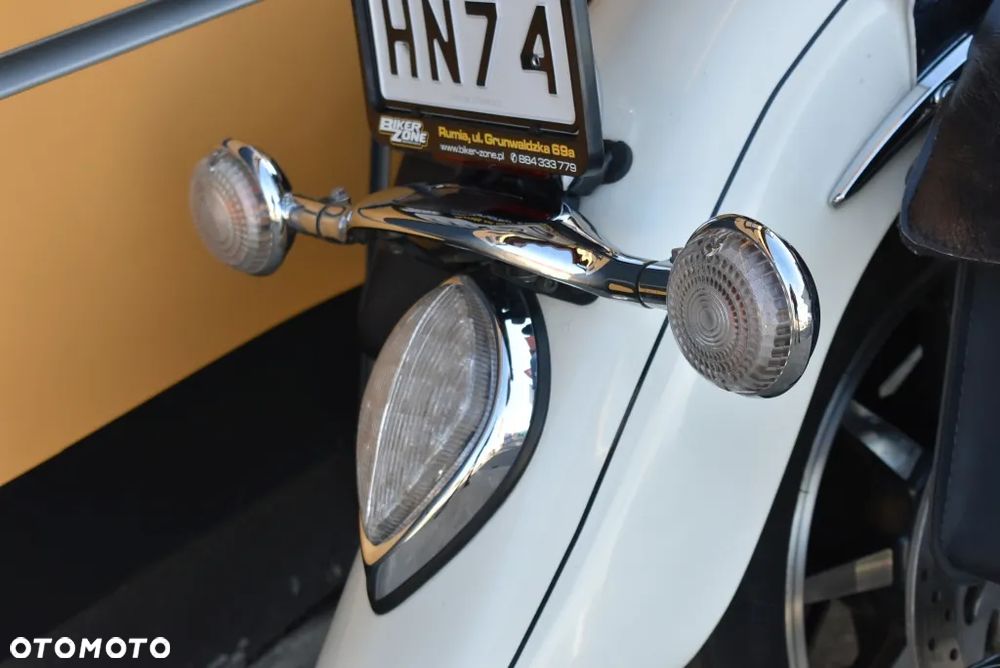 Yamaha Road Star - 16