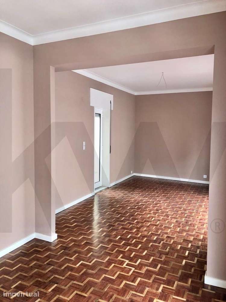 **Apartamento T2 com terraço na zona de Francos, Porto** - Grande imagem: 2/11