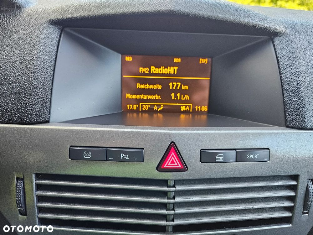 Opel Astra 2.0 Turbo Cosmo - 19