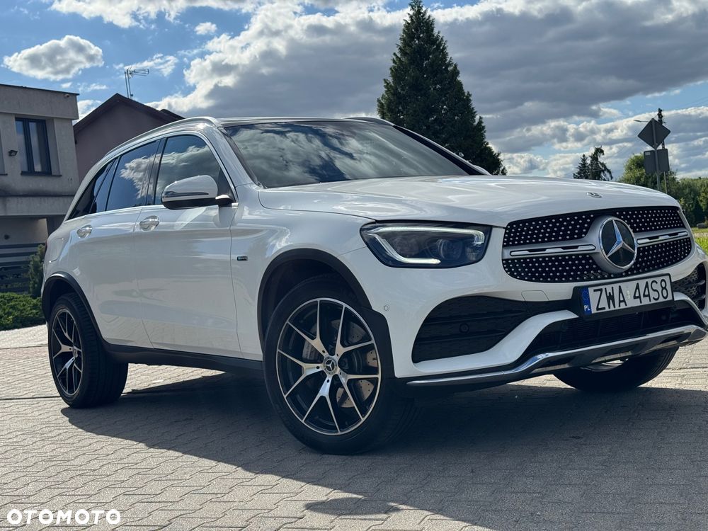 Mercedes-Benz GLC 300 de 4Matic 9G-TRONIC AMG Line Plus - 8