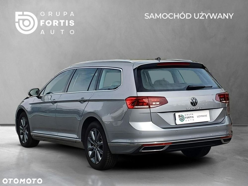Volkswagen Passat - 3