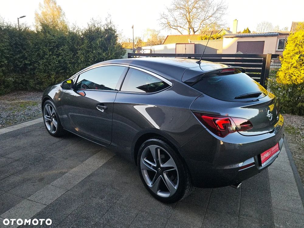 Opel Astra 1.6 T Sport - 27