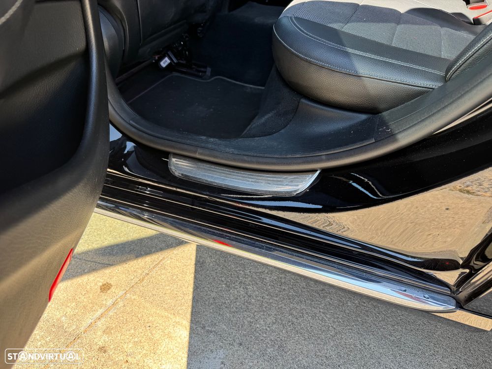 Mercedes-Benz E 220 d T 9G-TRONIC - 19
