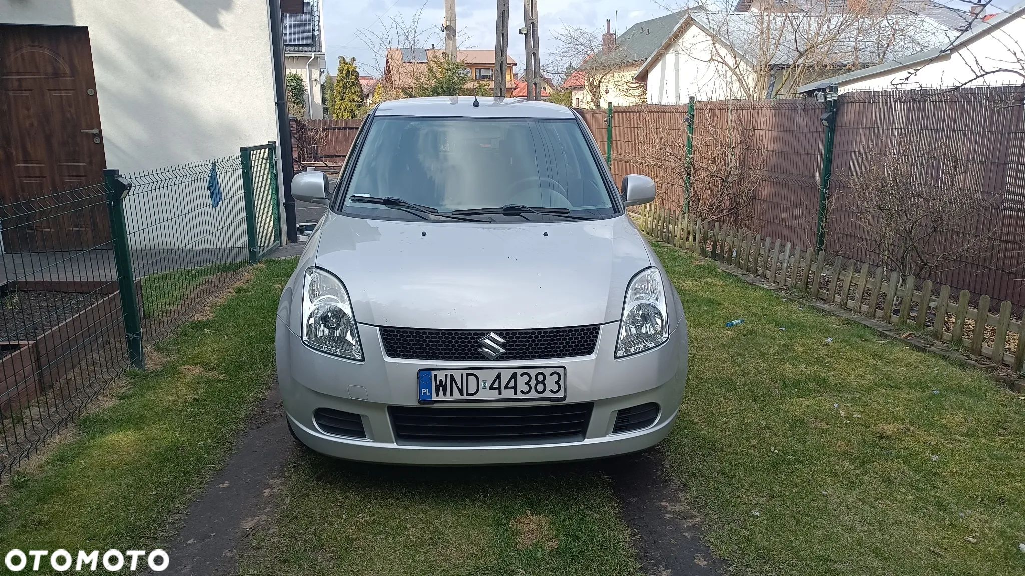 Suzuki Swift 1.3 Comfort - 1