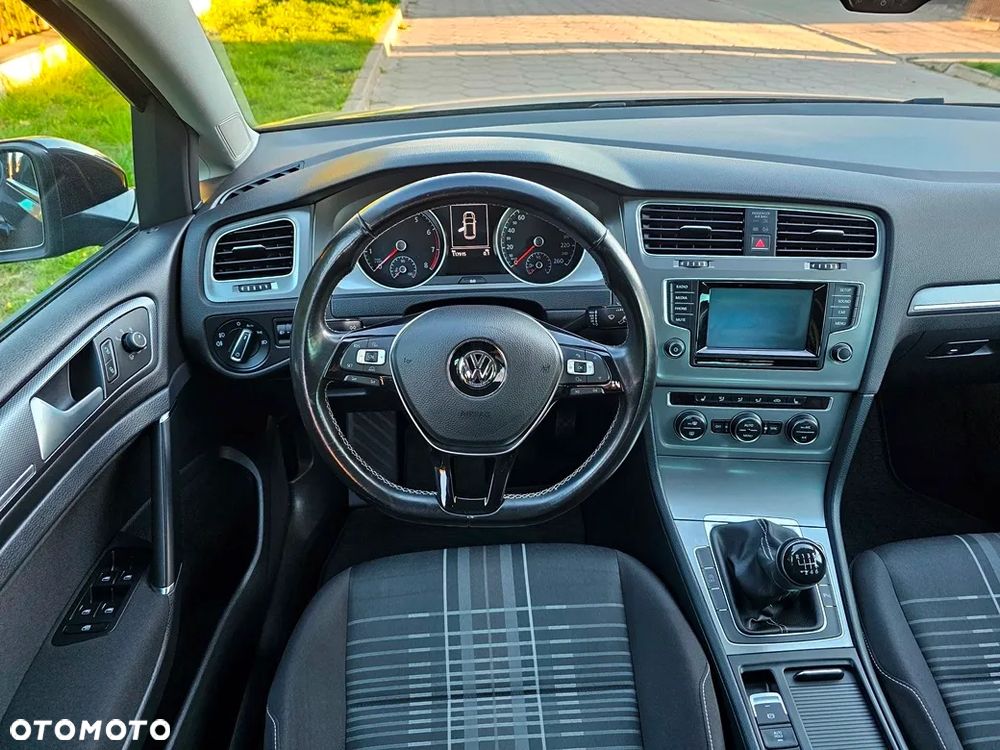 Volkswagen Golf 1.4 TSI BlueMotion Technology Lounge - 24