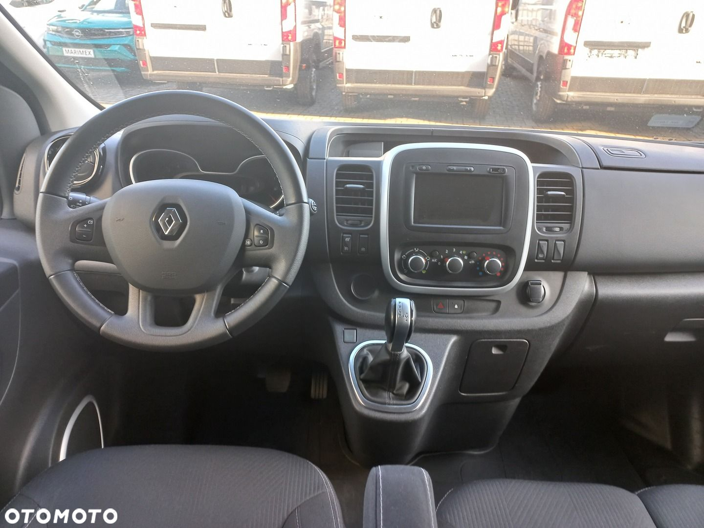 Renault Trafic - 9
