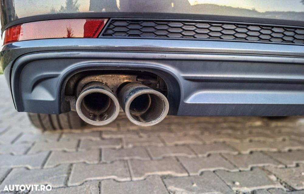 Audi A4 Limuzina 2.0 TDI quattro S tronic - 32