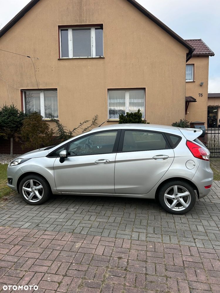 Ford Fiesta 1.4 Titanium - 6