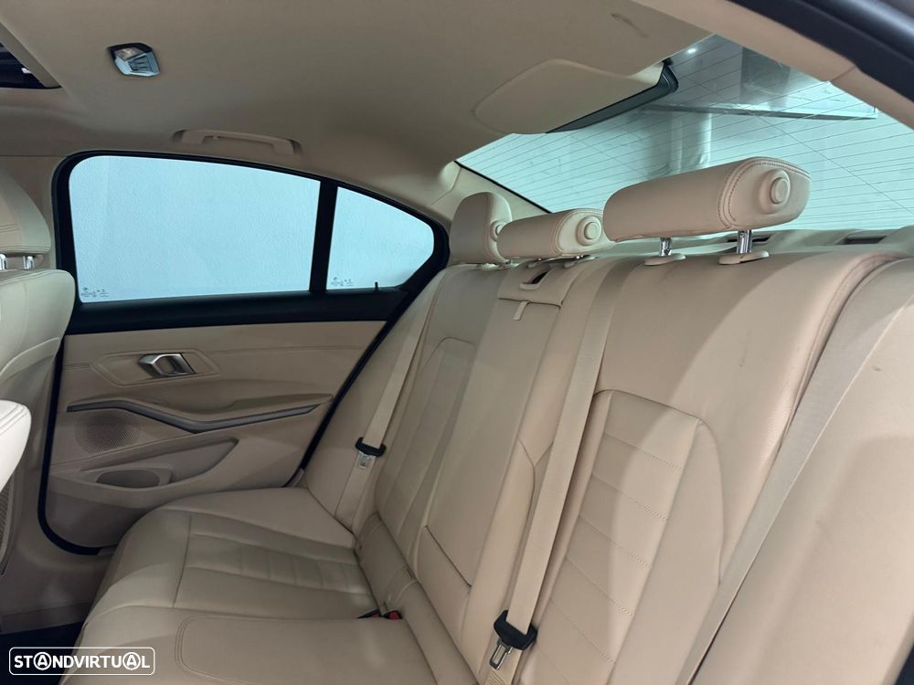 BMW 330 e Pack M Auto - 14