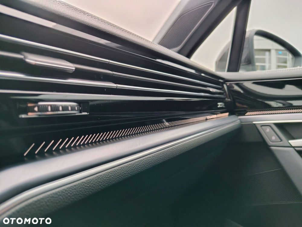 Volkswagen Touareg 3.0 V6 TDI 4Motion R-Line - 36