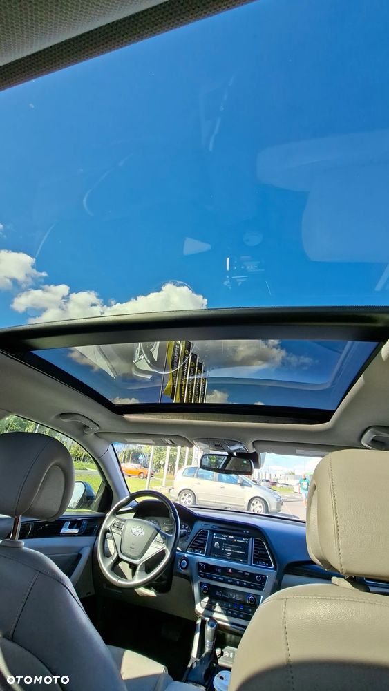 Hyundai Sonata - 25