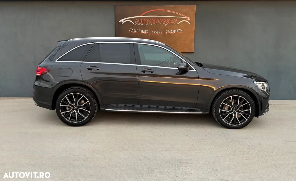 Mercedes-Benz GLC 220 d 4MATIC 9G-TRONIC AMG Line - 14