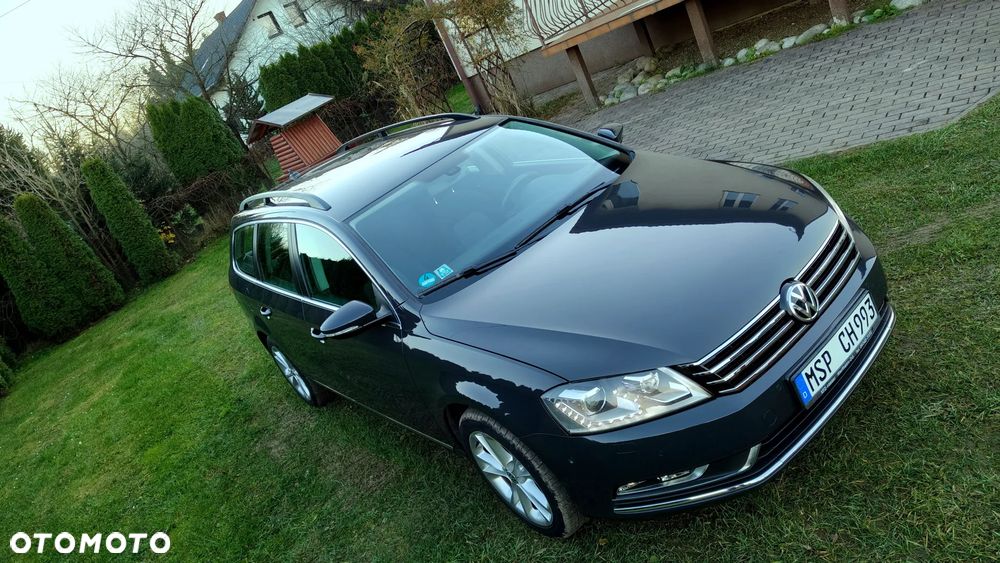 Volkswagen Passat 2.0 TDI Highline - 12