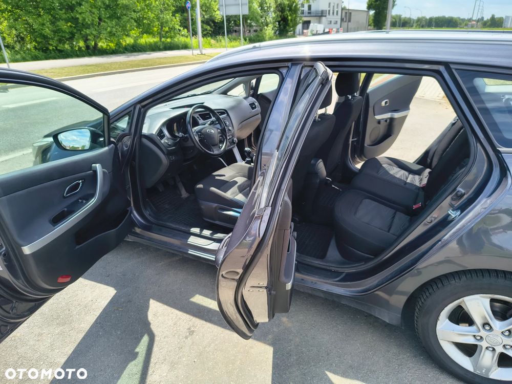 Kia Ceed 1.6 CRDi L - 8