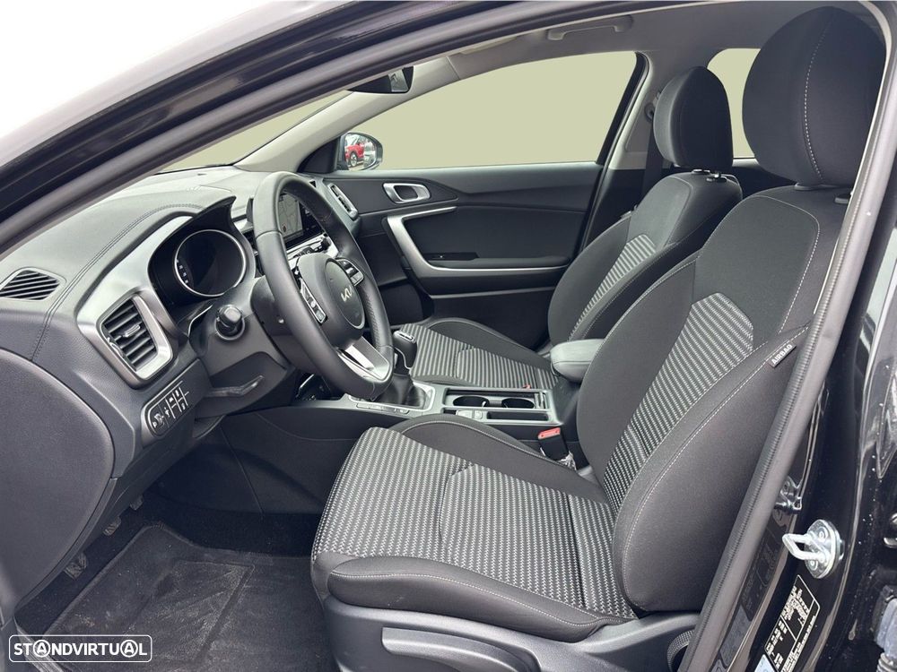 Kia XCeed 1.5 T-GDI Sport - 10