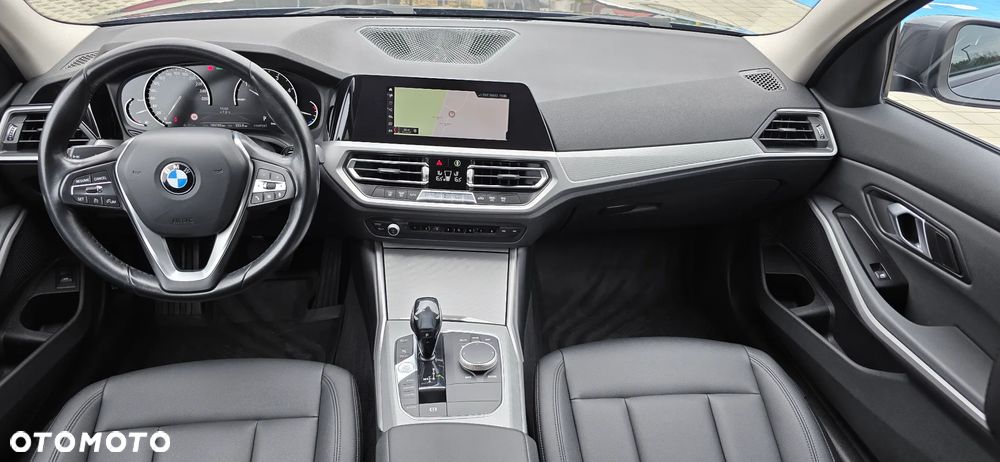 BMW Seria 3 320d Efficient Dynamics Edition Advantage - 22