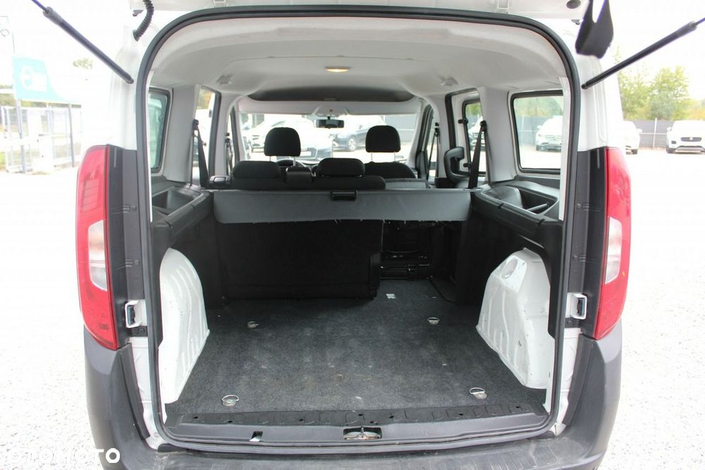 Fiat Doblo - 19