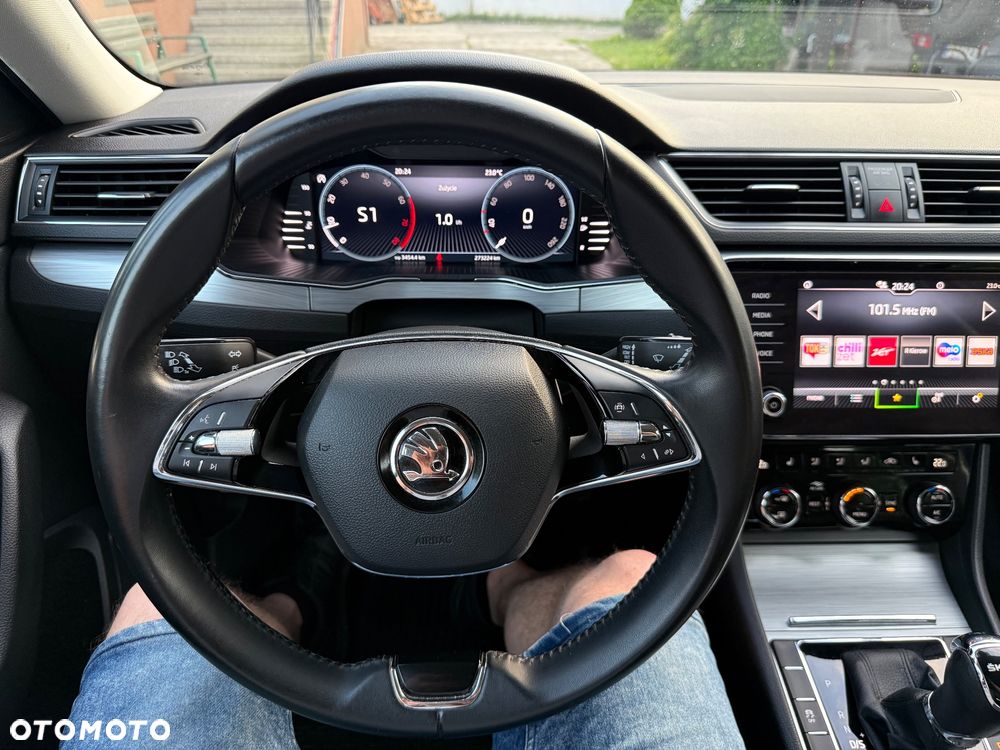 Skoda Superb 2.0 TSI Ambition DSG - 16