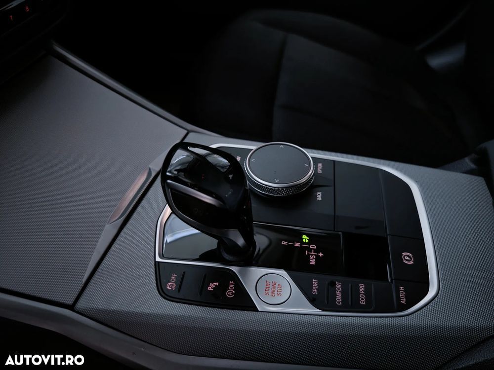 BMW Seria 3 320e AT PHEV - 13