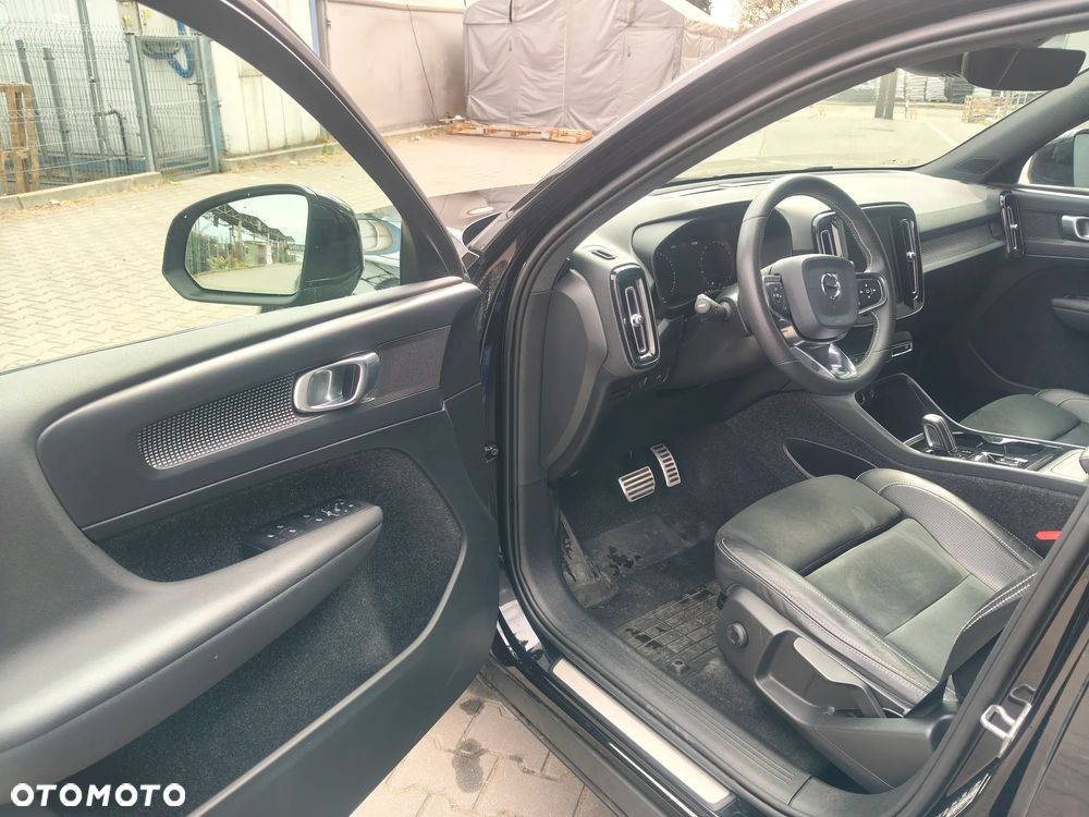 Volvo XC 40 T3 R-Design - 20