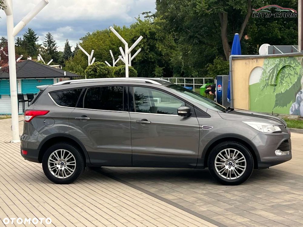 Ford Kuga - 10