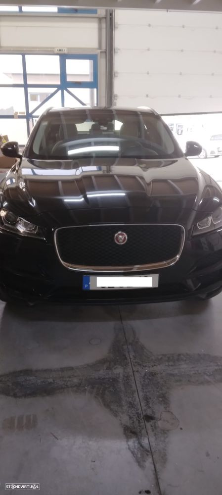 Jaguar F-Pace 2.0 i4D Pure AWD Aut. - 1