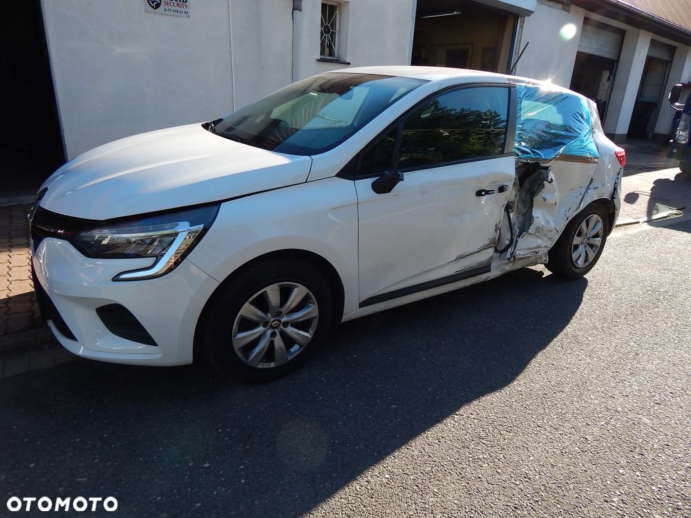 Renault Clio - 2