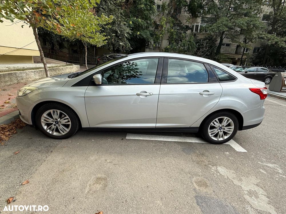 Ford Focus - 9
