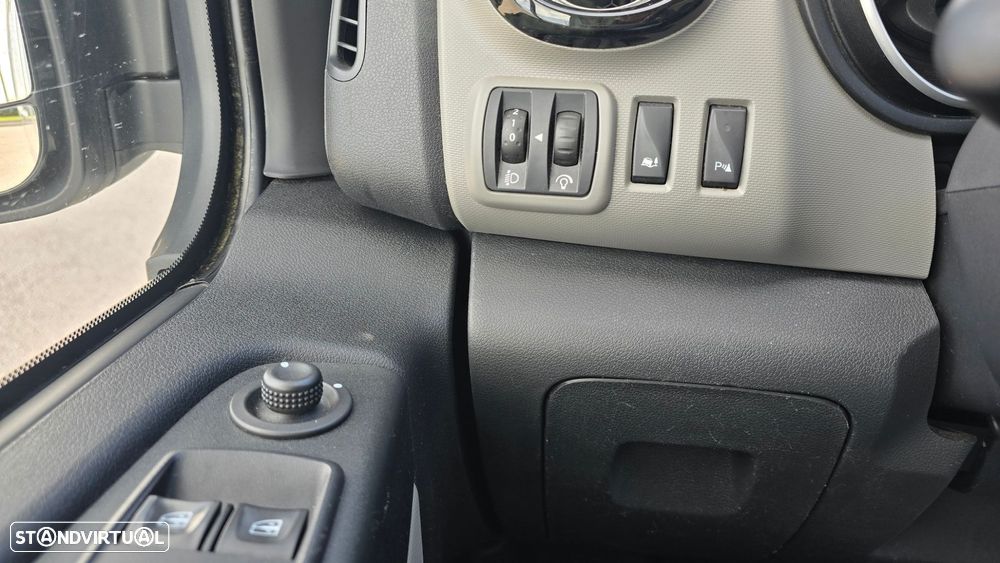 Renault Trafic 1.6 dCi L1H2 1.2T SS - 16