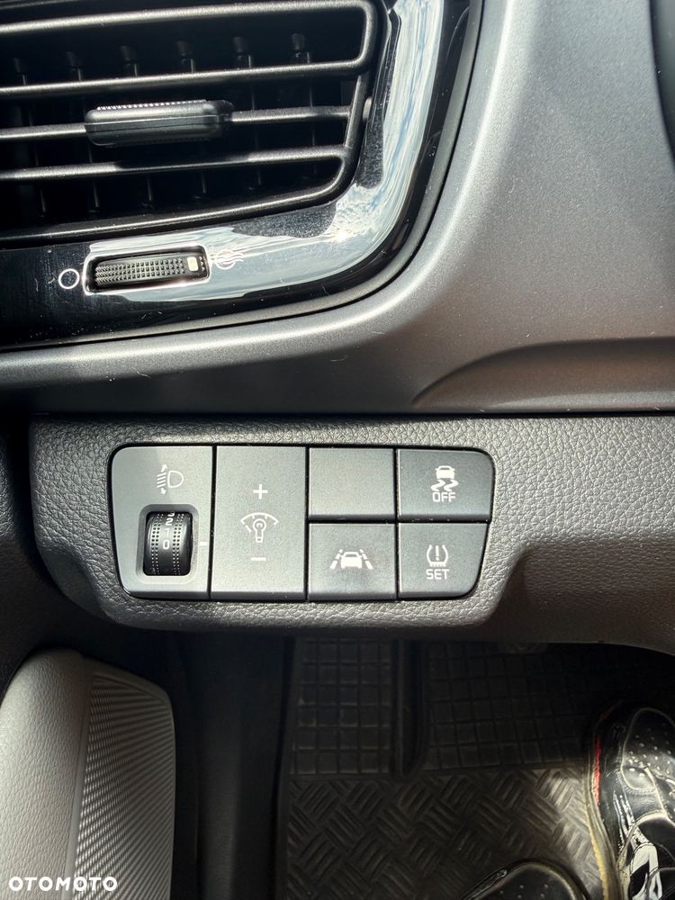 Kia Stonic 1.0 T-GDI L - 35