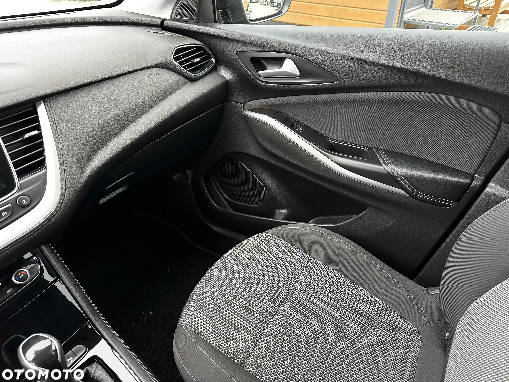Opel Grandland X - 17