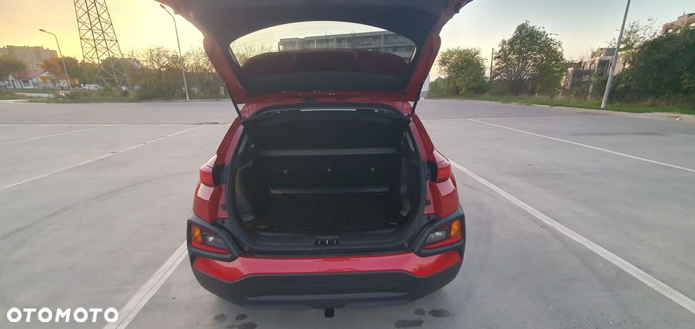 Hyundai Kona - 23