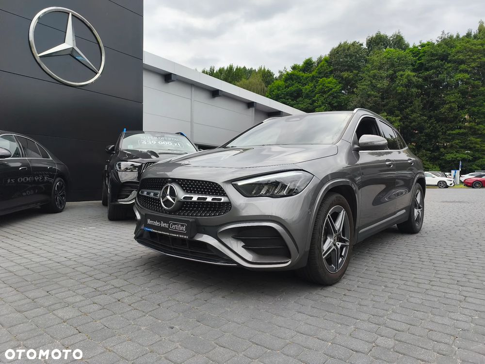 Mercedes-Benz GLA 200 AMG Line - 1