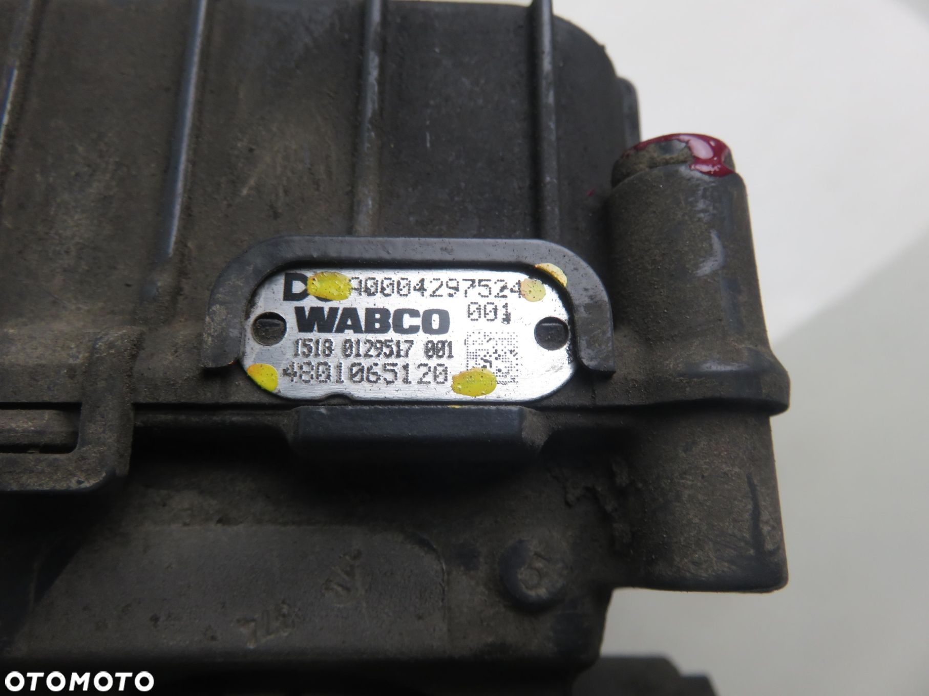 ZAWÓR MODULATOR EBS MERCEDES-BENZ ACTROS MP4 / MP5 0004297524 4801065120 - 7