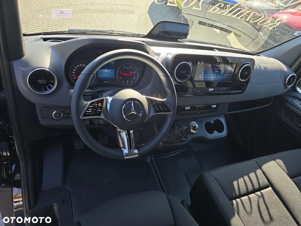 Mercedes-Benz Sprinter 311 CDI Furgon - 22