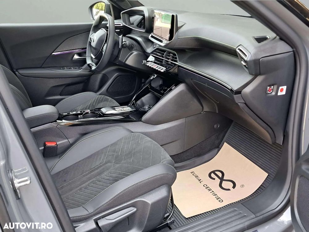 Peugeot 2008 - 6