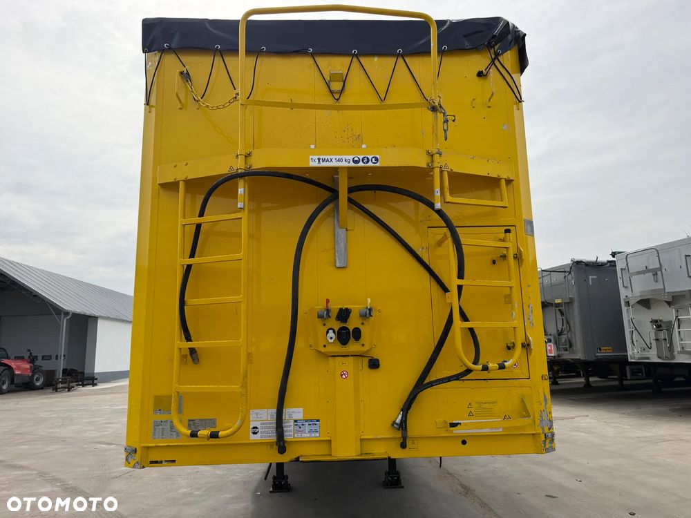 Stas Ruchoma podłoga 92m3 Podłoga 10 mm 2018 rok - 6