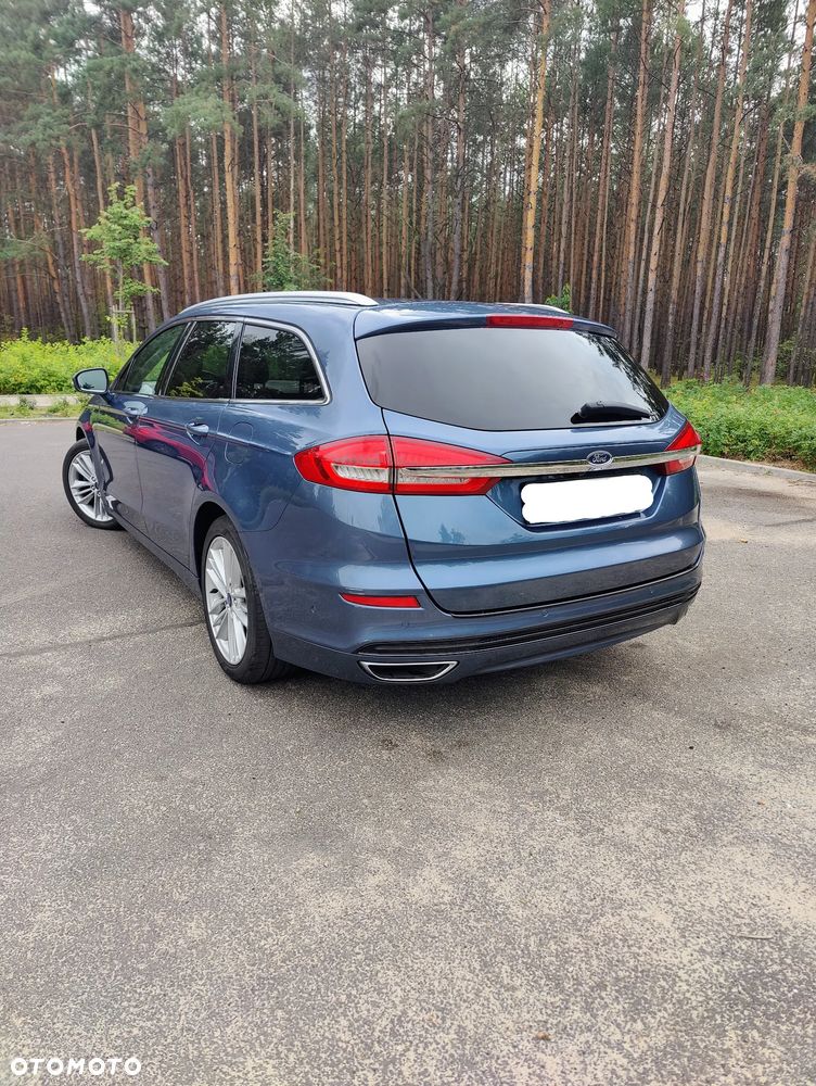 Ford Mondeo 2.0 TDCi Titanium PowerShift - 4