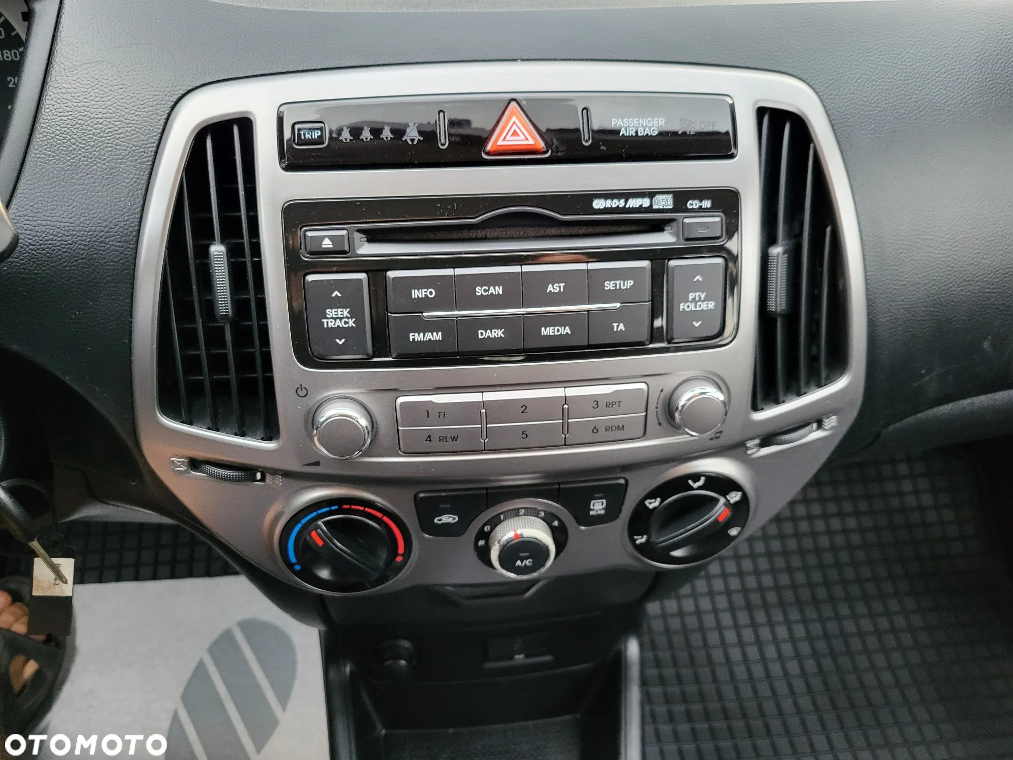 Hyundai i20 1.25 Comfort - 8