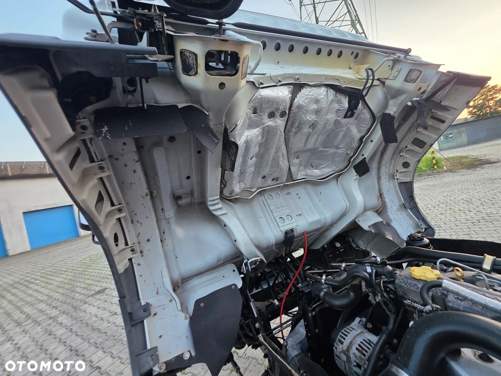 Nissan Cabstar 35.13 Skrzynia 4.20 M + HDS 1.5 Tony ! HMF K2(B3) 9.20 M Wysięgu  ! Super Stan  ! - 28