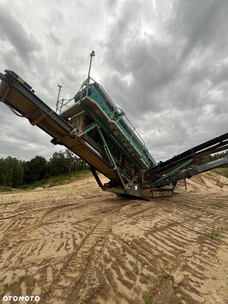 Powerscreen Chieftain 2100X - 2