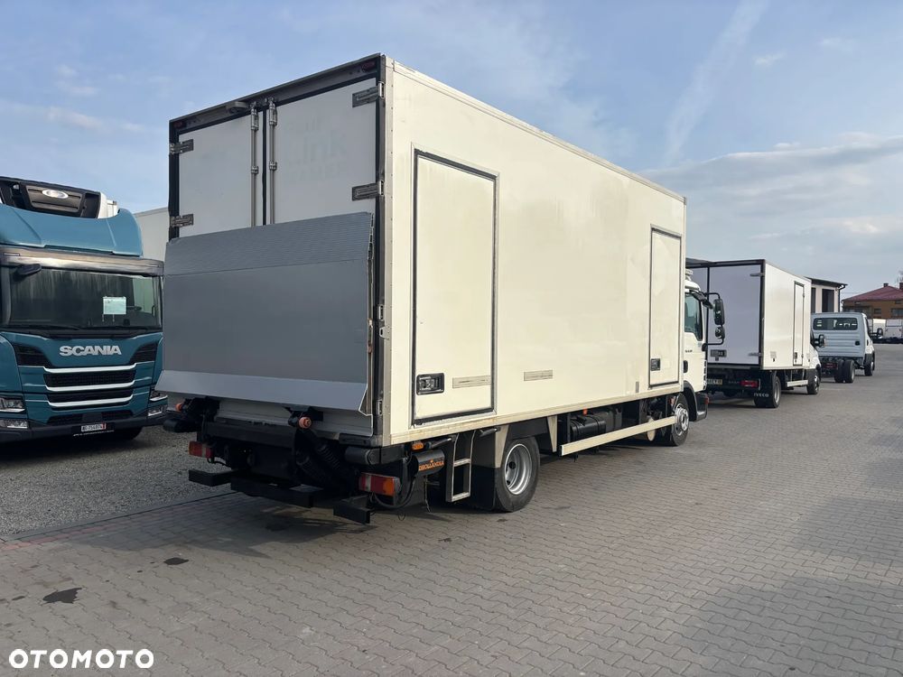 MAN MAN TGL 12 220 CHLODNIA IZOTERM PODWOZIE DO ZABUDOWY - 4